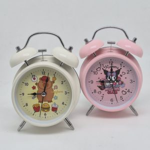 ساعت استيل زنگدار فانتزي کد 668